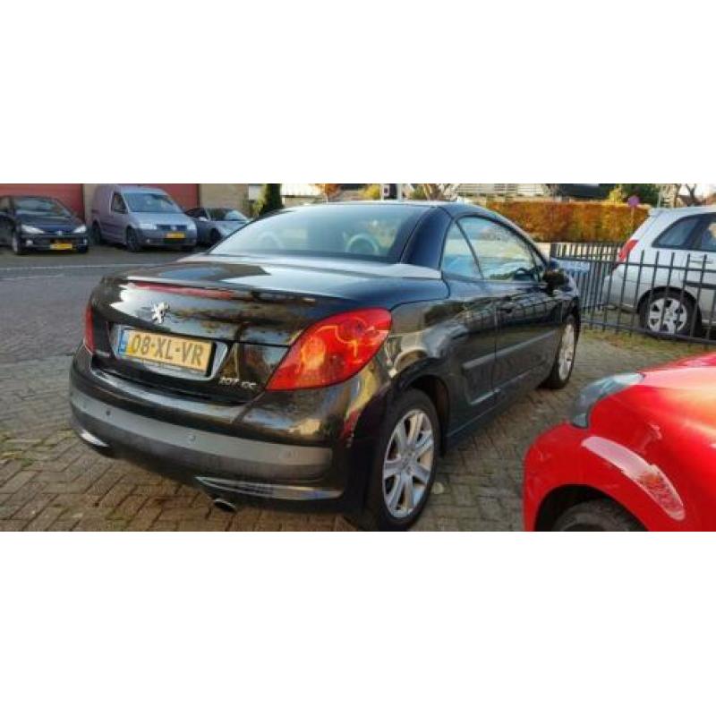 Peugeot 207 CC 1.6 VTi Première