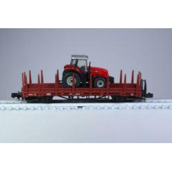 Goederenwagon type Kbs met Massey Ferguson tractor, DB