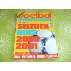 Voetbal International VI seizoensgids 2000-2001