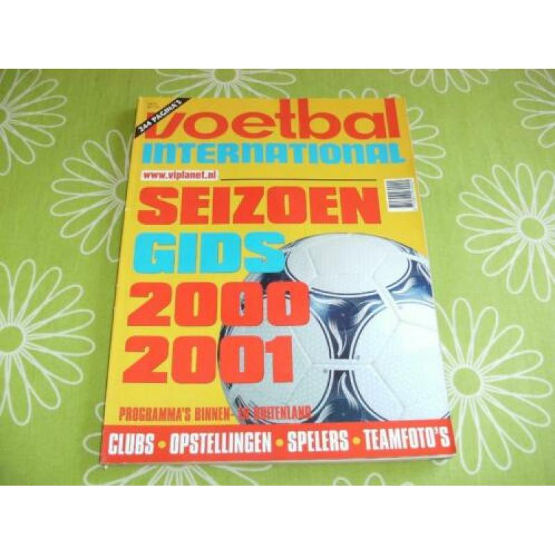 Voetbal International VI seizoensgids 2000-2001