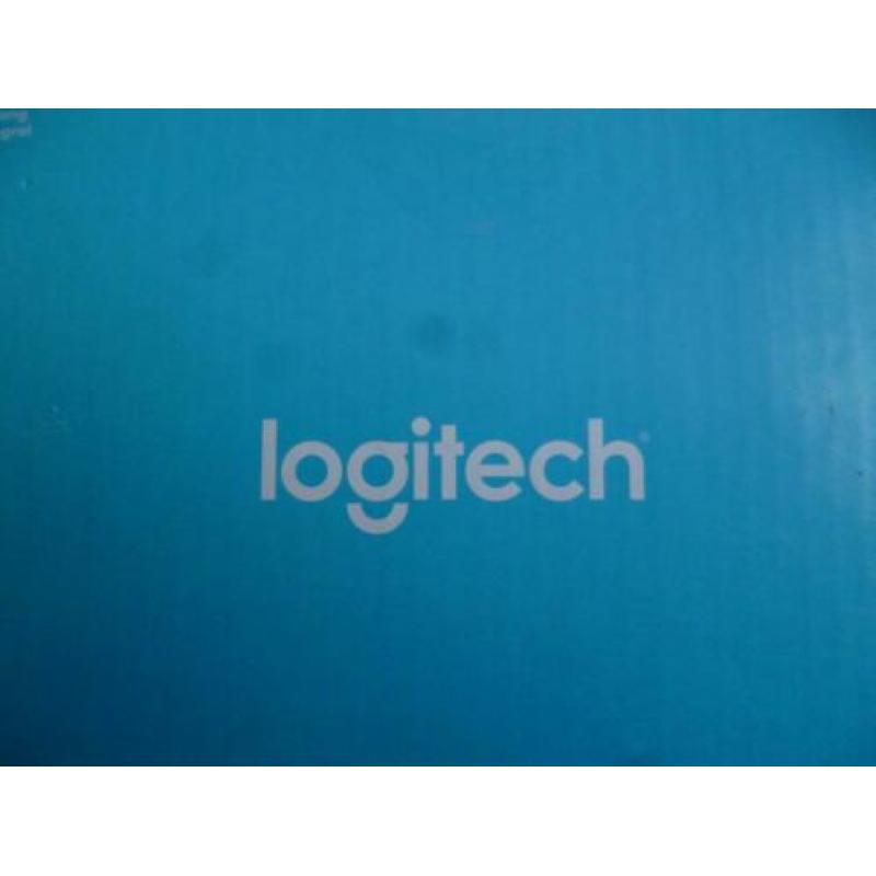 Nieuwe Logitech geluidboxen in doos