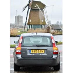 Volvo V50 2.4 Momentum Leder interieur! 4 nieuwe banden!
