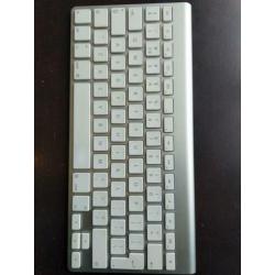 Apple Wireless Keyboard Model A1413