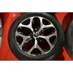 Gebr. 17'' Renault Captur velgen + Continental zomerbanden