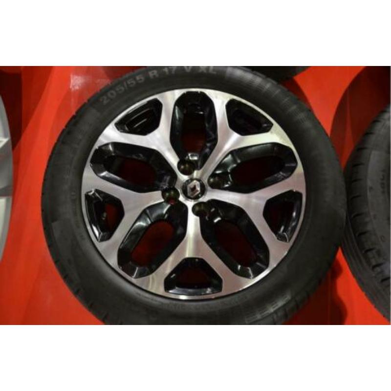 Gebr. 17'' Renault Captur velgen + Continental zomerbanden