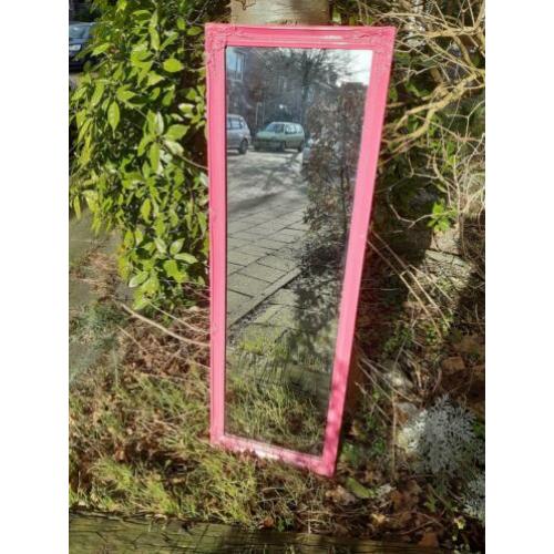 Mooie grote roze brocante passpiegel spiegel