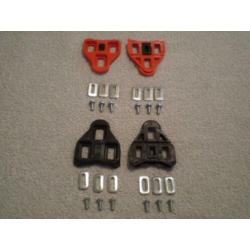 xxx 21-2 LOOK DELTA EN SPD PEDALEN VOOR MAAR 5 EURO