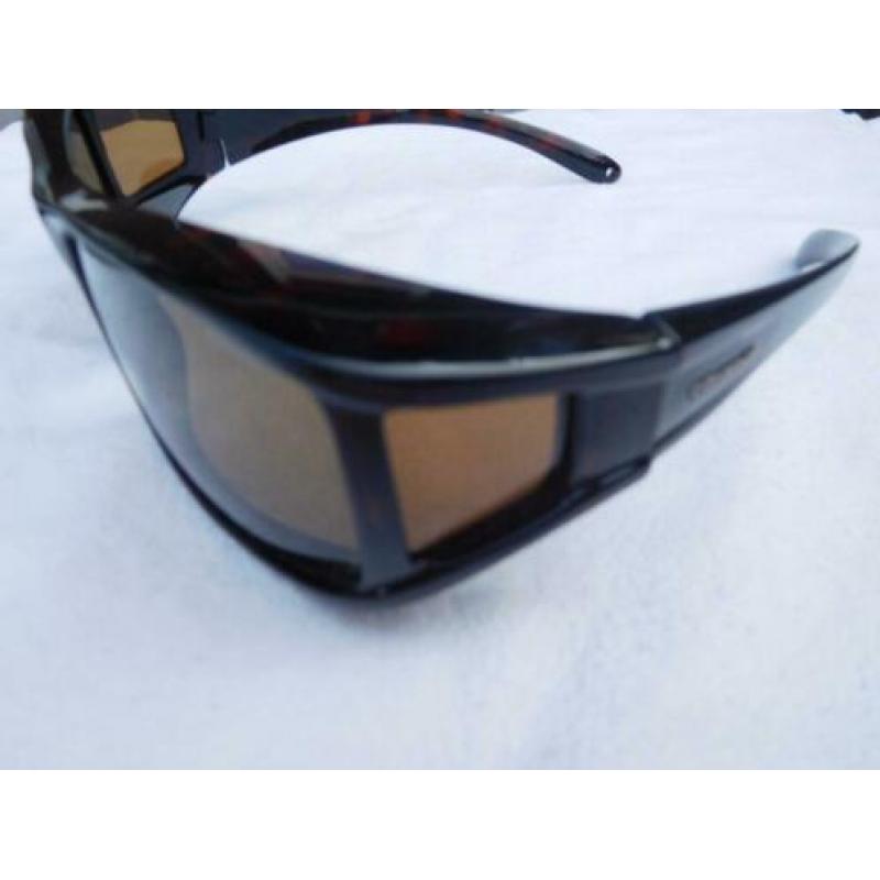 POLEROID OVERZET ZONNEBRIL DAMENS art 9004 cat 3