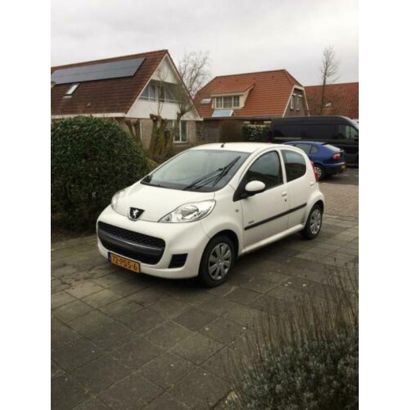 Peugeot 107 1.0 12V 5DR 2011 Wit Airco