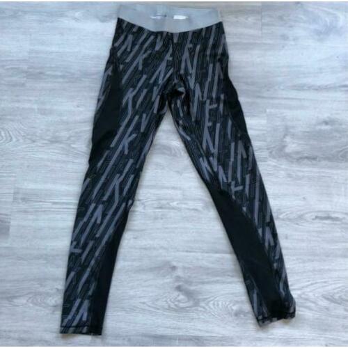 Sportlegging van Nike maat S