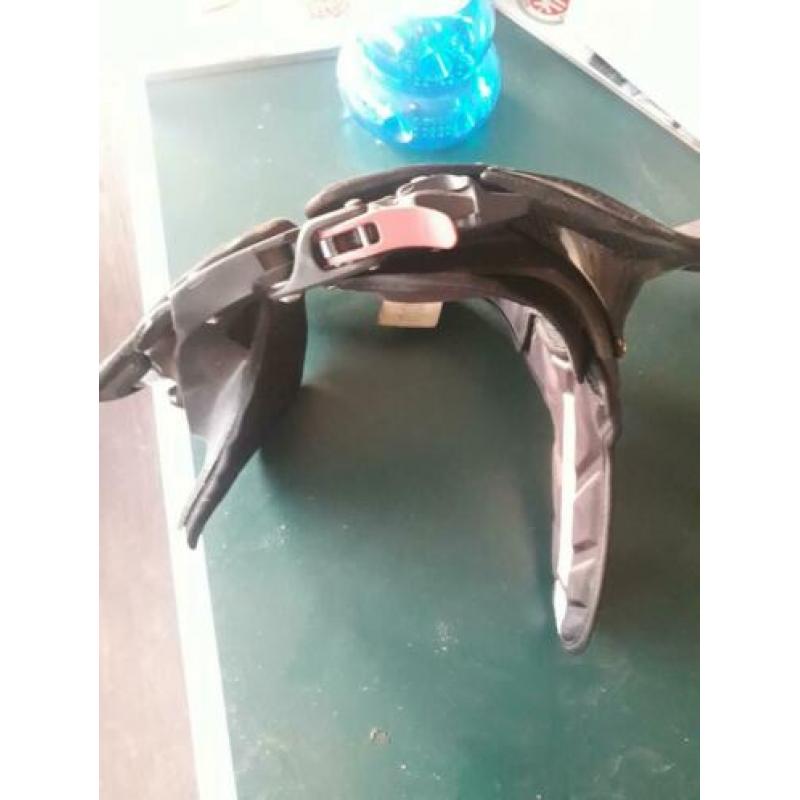 Neckbrace