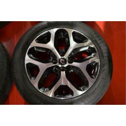 Gebr. 17'' Renault Captur velgen + Continental zomerbanden