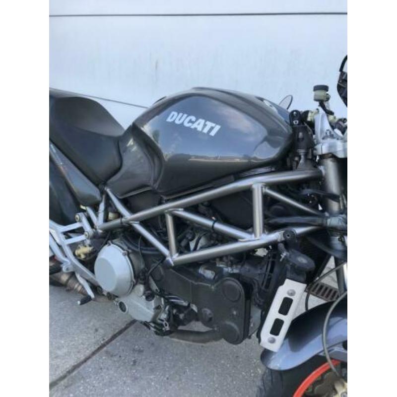 Motor Ducati monster S4 Senna