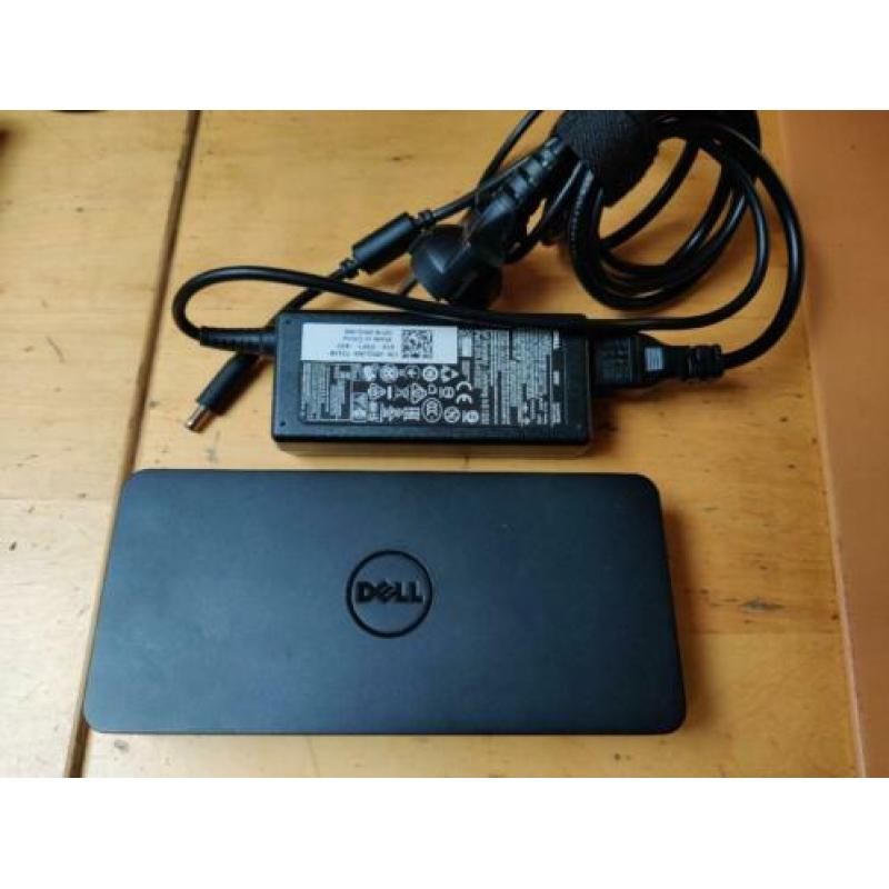 Dell USB 3.0 Ultra HD Triple Video Docking D3100