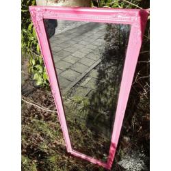 Mooie grote roze brocante passpiegel spiegel