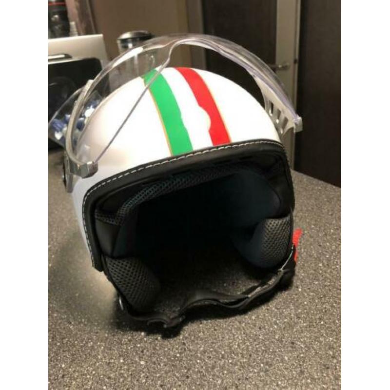 Scooterhelm vinz italian design mt-s
