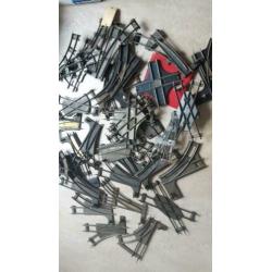 Antieke treinrails 4 dozen vol