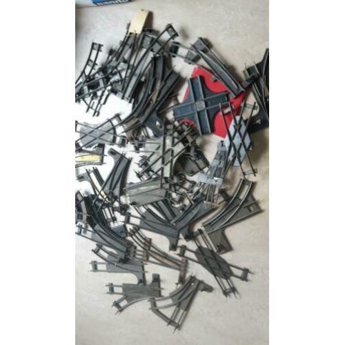 Antieke treinrails 4 dozen vol