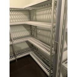 HUPFER STELLEN VRIESCEL KOELCEL STELLEN L680 meter RVS