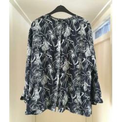 Rok en bijpassende blouse, merk AKRIS, maat 42