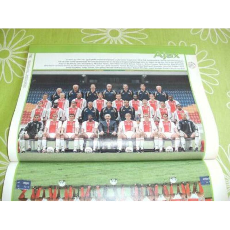 Voetbal International VI seizoensgids 2000-2001