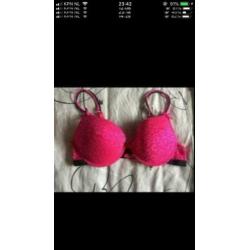 BH pink / zwart maat 80C. NIEUW