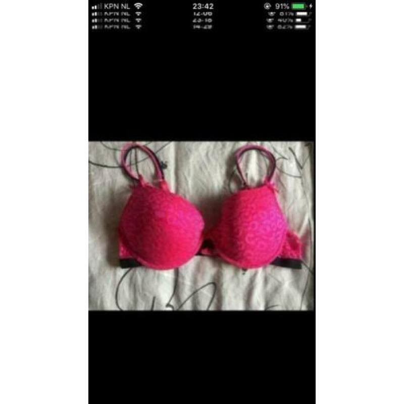 BH pink / zwart maat 80C. NIEUW