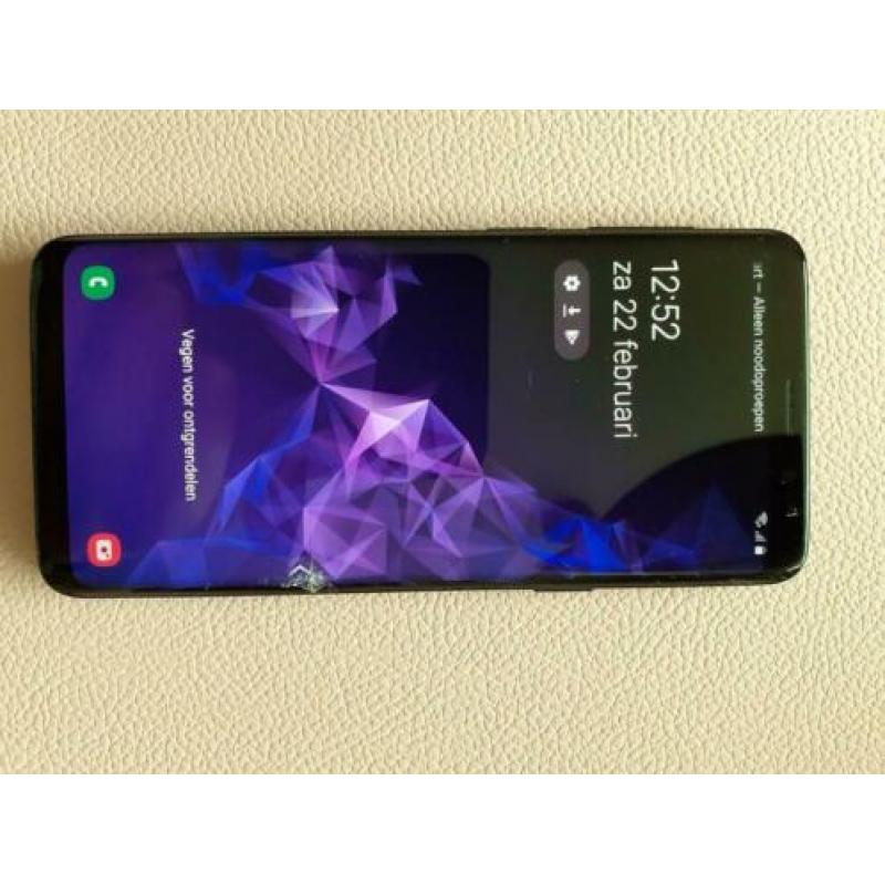 Samsung S9 Edge 64GB. (Barst in scherm)