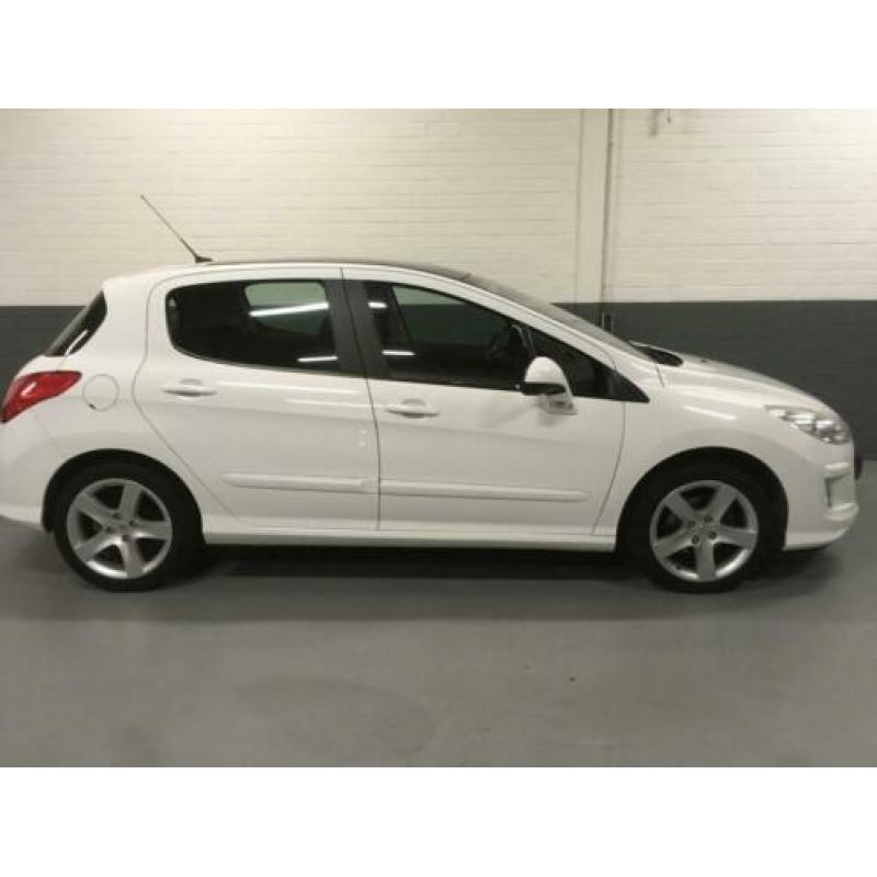 Peugeot 308 1.6 THP XT/ PANO/ CIMA/ Stoelverwarming