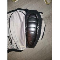 Rugbeschermer backprotector