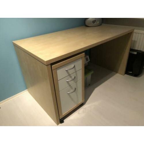 Bureau en bureaustoel