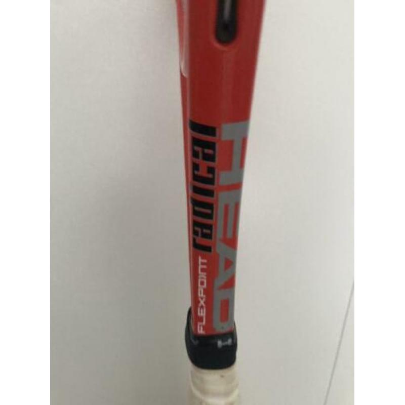 Head radical flexpoint tennis racket