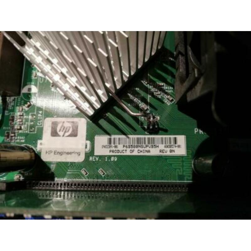 HP d530 SFF moederbord compleet met CPU / Koeler / RAM