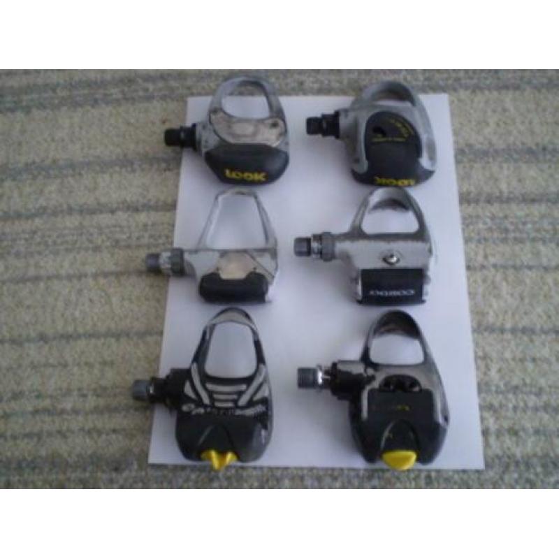 xxx 21-2 LOOK DELTA EN SPD PEDALEN VOOR MAAR 5 EURO