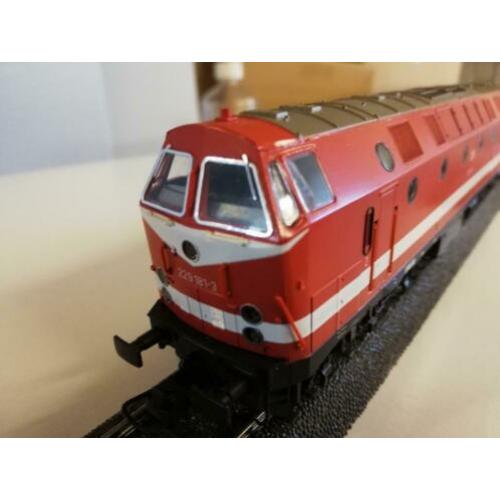 Gutzold (voor Märklin AC) 36100 Dieselloc. BR 229 DB/DR, Dig