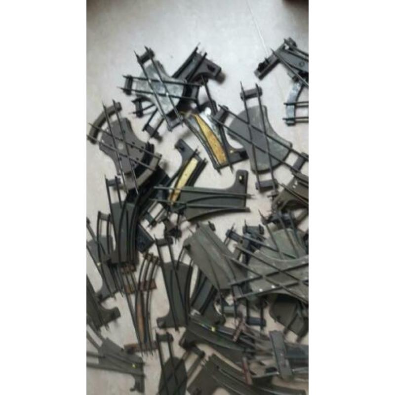 Antieke treinrails 4 dozen vol
