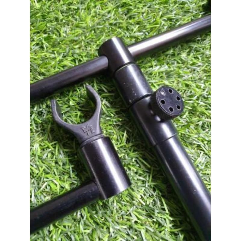 2x banksticks en buzzerbars + fox backrest