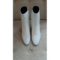 Wit leren laarzen enkellaarsjes River Island mt 39