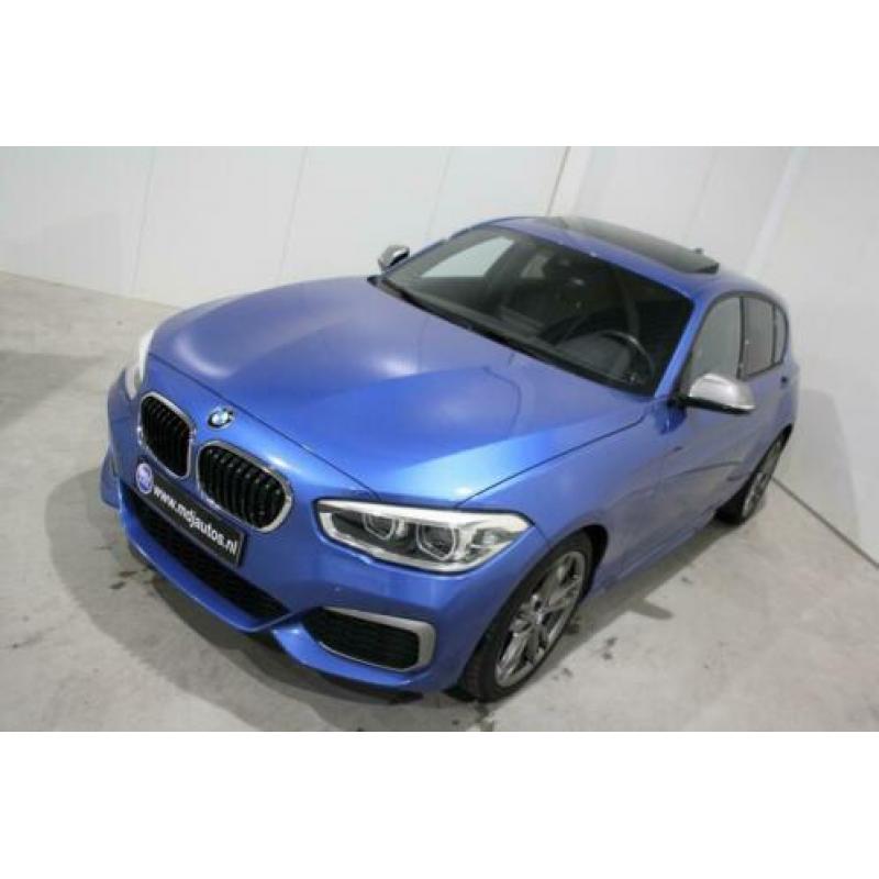 Bmw 1-serie M135i xDrive AUT Facelift Open Dak Harman Kardon