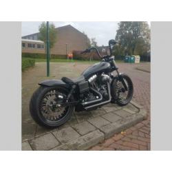HARLEY-DAVIDSON Fxdb Streetbob Thunder Special 240 (bj 2008)