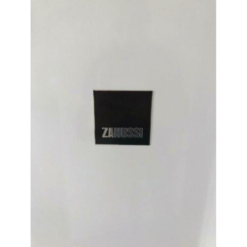 Zanussi koelkast met 2 vrieslade.