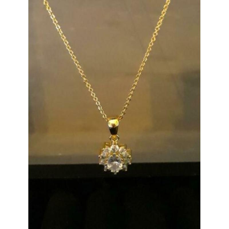 Strass setje verguld ringmaat 18,5