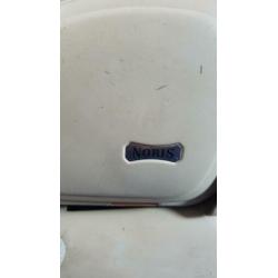 Norris projector