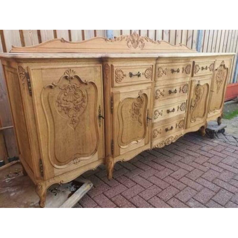 Schitterend uniek Queen Ann dressoir (Gezandstraalt)