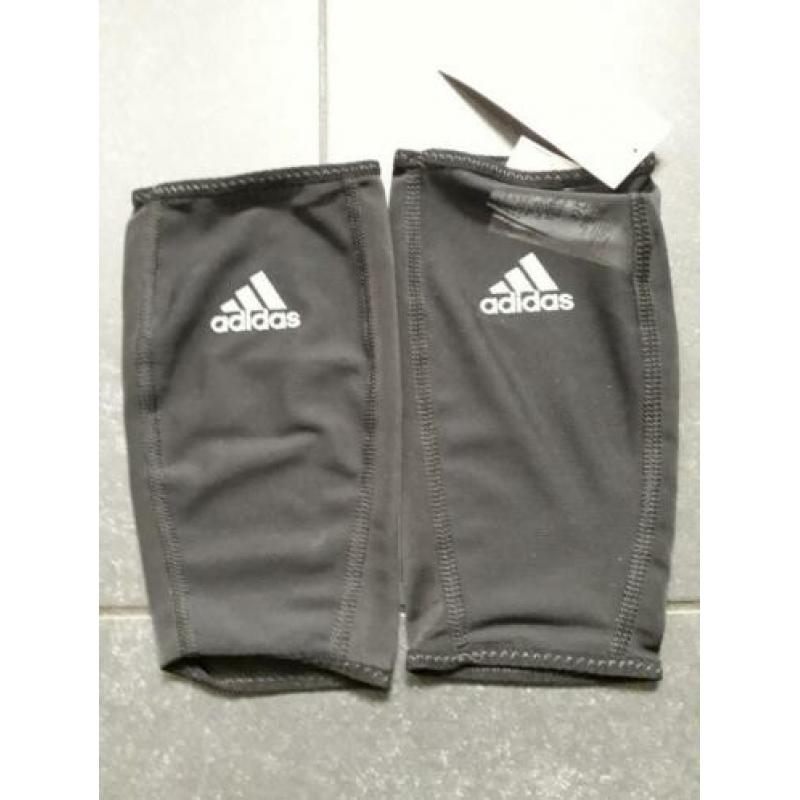 Adidas Ghost Pro scheenbeschermers maat M 160/175cm NIEUW!