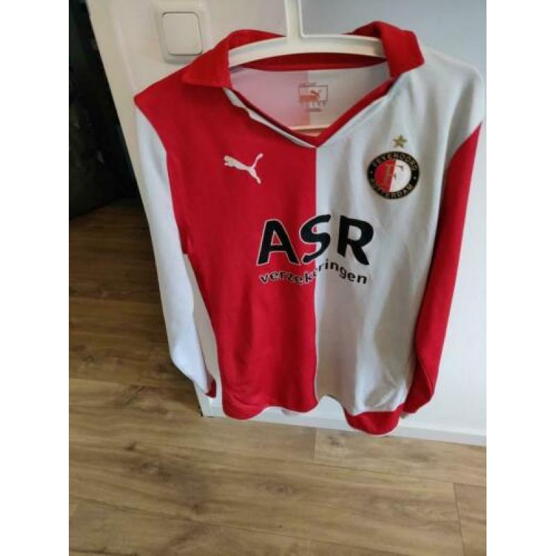 Feyenoord shirt. Lange mouwen. Maat L