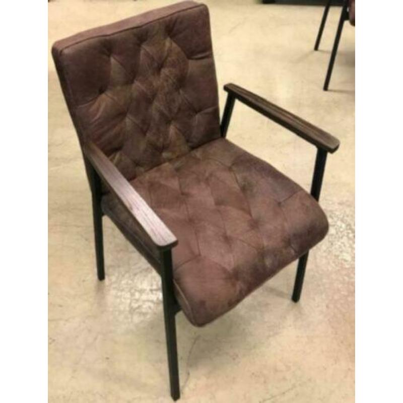 Afrika lederen stoelen in 2 verschillende kleuren