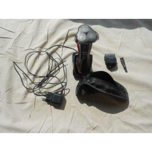 Philips nat- en droogshaver met tondeuse RQ 1175 series 7000