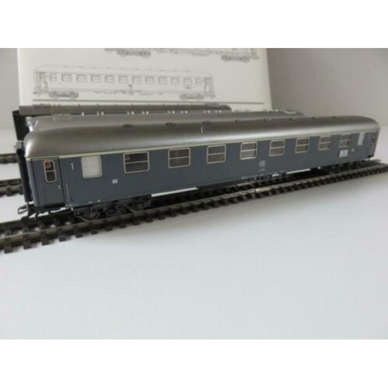 Marklin 42942 Riviera Express DB/DSG/FS set met 3 rijtuigen