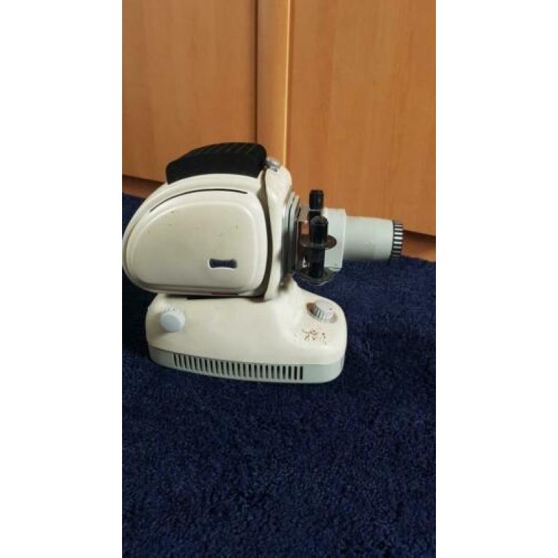 Norris projector